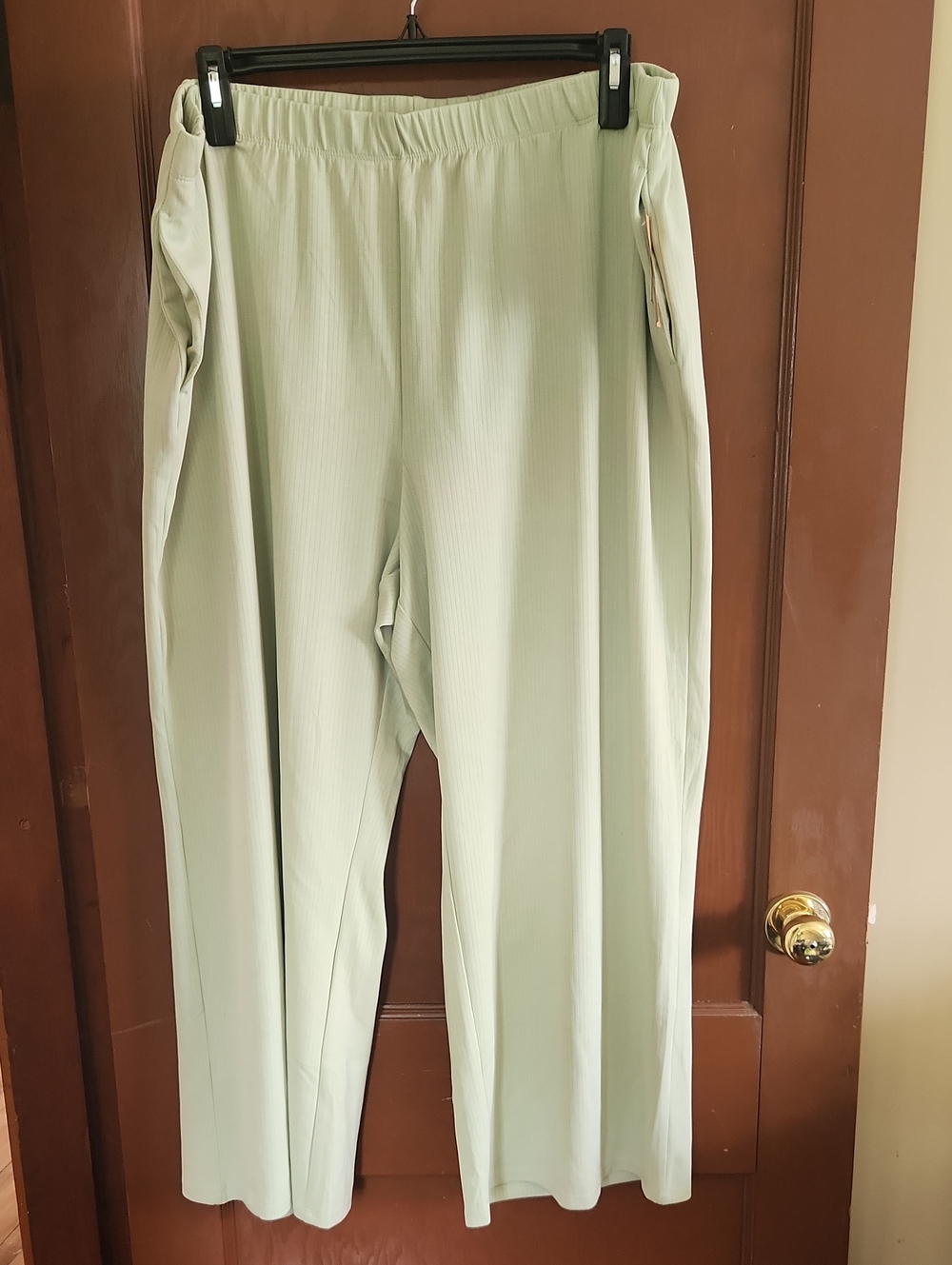 2X Pants NWT